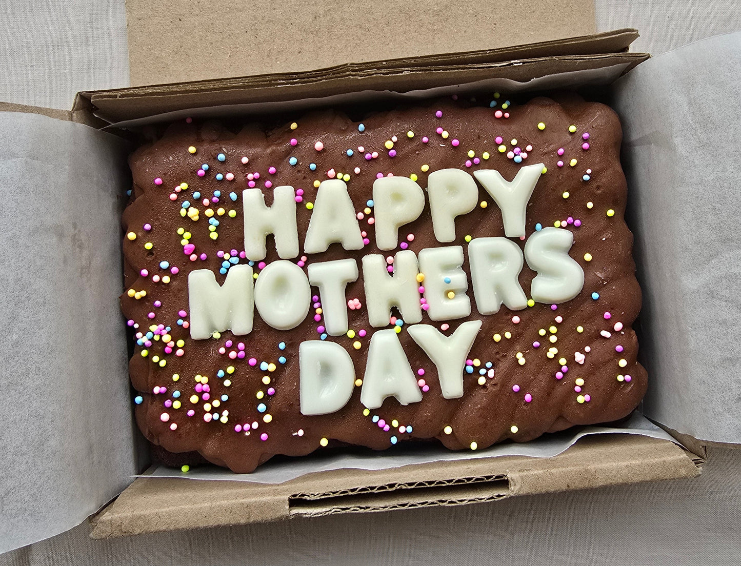 Mothers Day Custom Message Brownie with Sprinkles